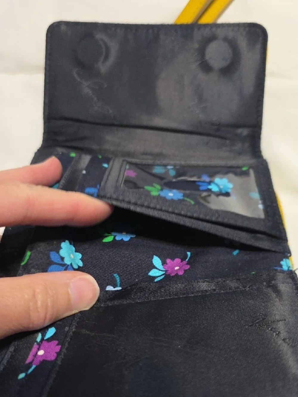 Vera Bradley Yellow Trim Blue Floral Wristlet